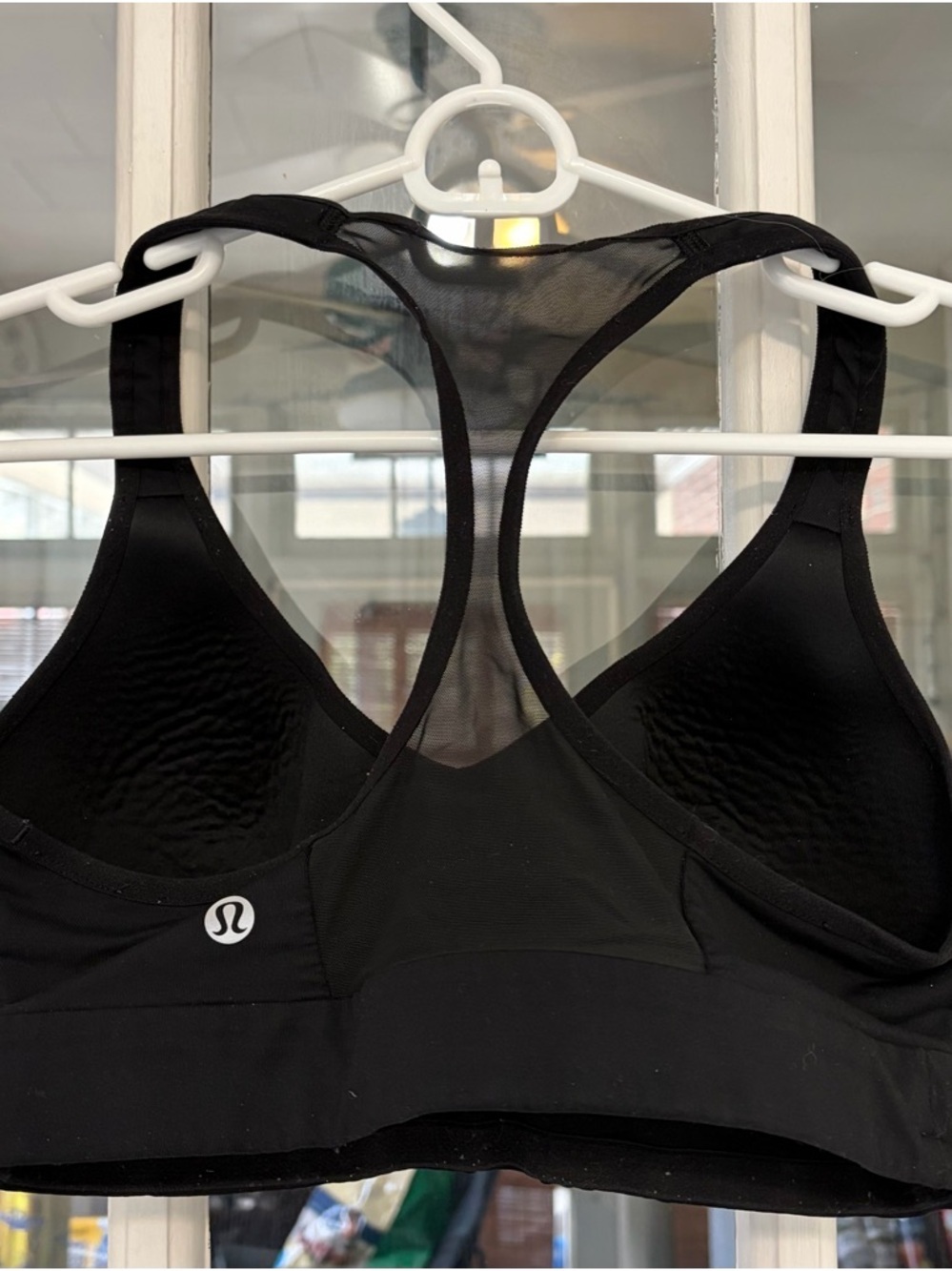 lululemon athletica Black Racerback Mesh-Back Sports Bra size 6